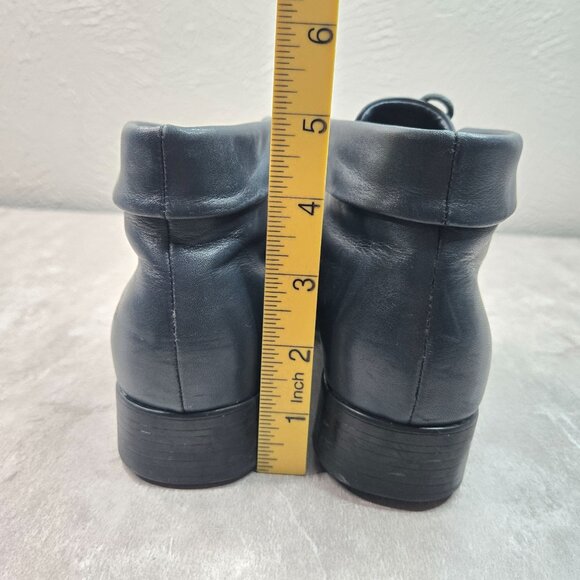 Vintage Square Toe Ankle Bootie Sz 6 Navy Blue Leather Retro Grunge Lace Up Boot - Picture 5 of 10